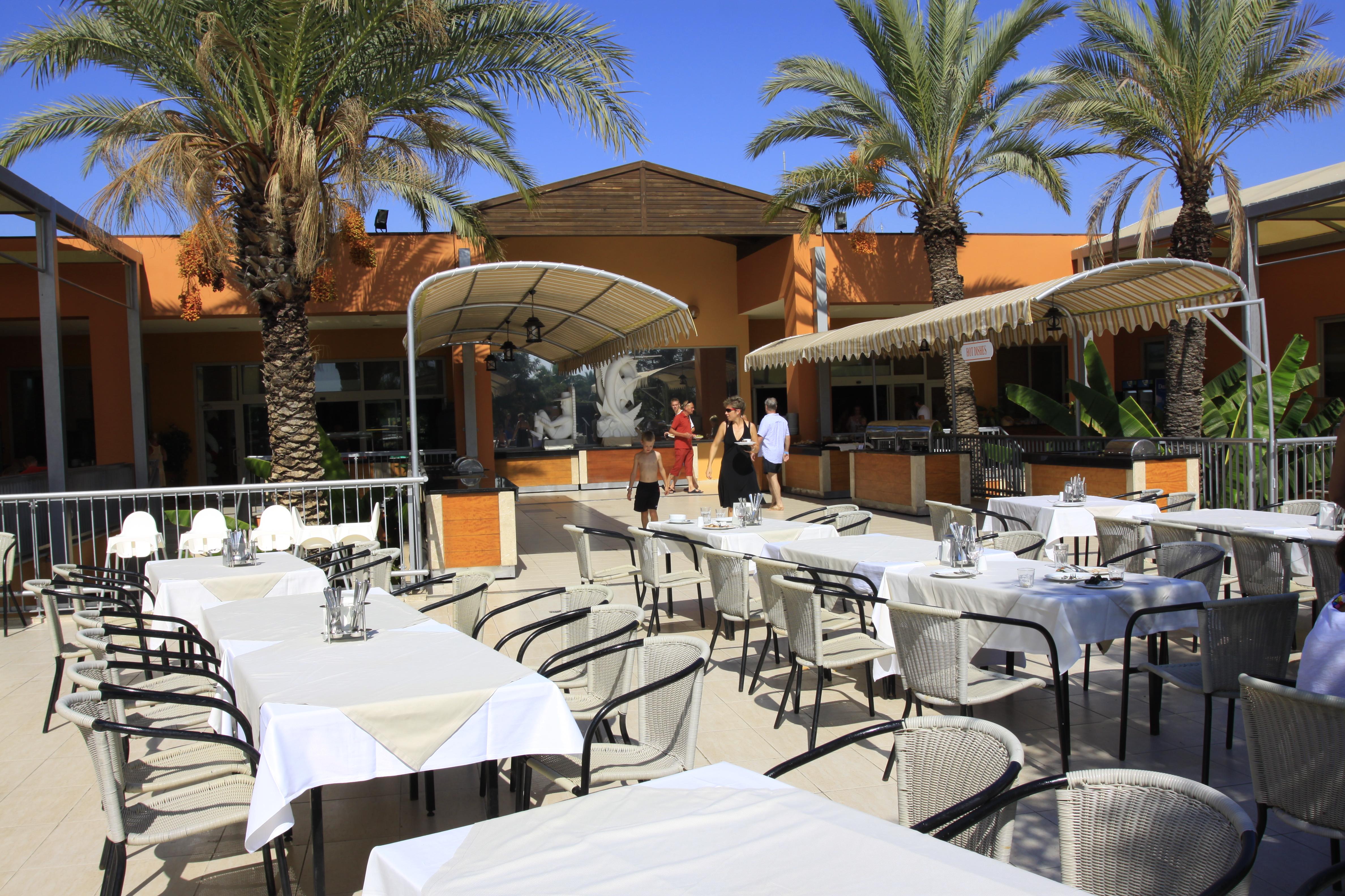 Hotel Pegasos World Side Exterior foto